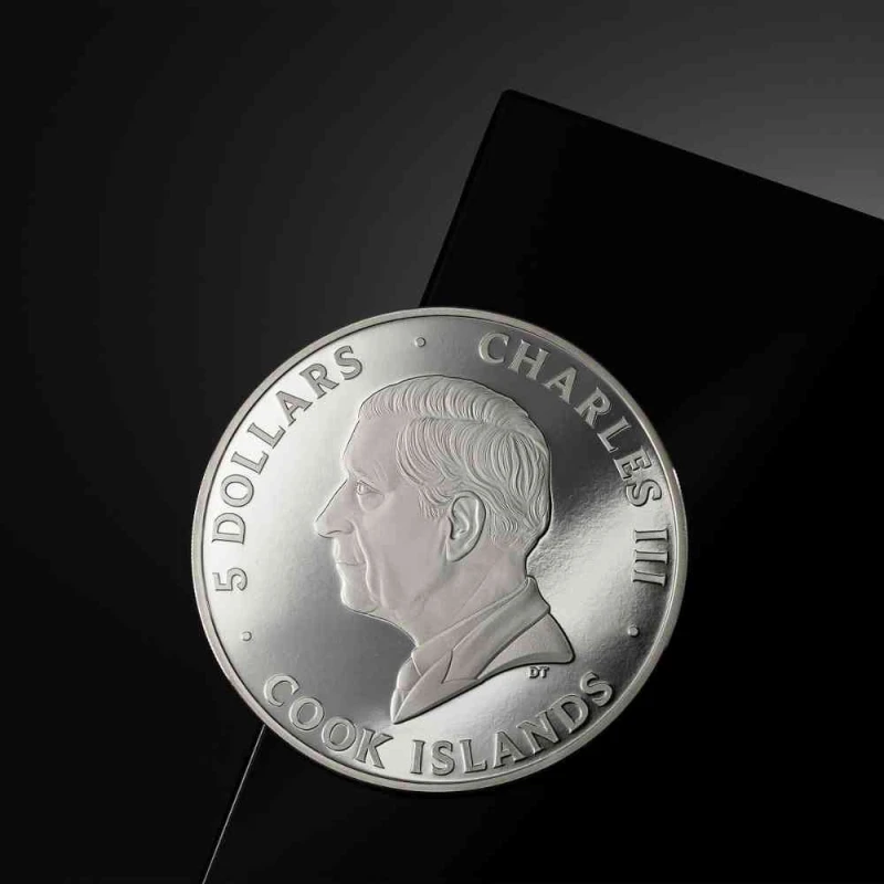 Cook Islands silver coin 
